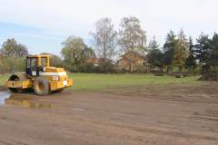 2008-11-Rekonstrukce-povrchu-fotbalového-hřiště-a1
